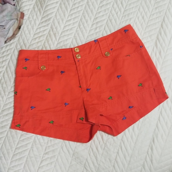 Lilly Pulitzer Pants - LILLY PULITZER ORANGE FROG PALM FIT SHORTS SIZE 4